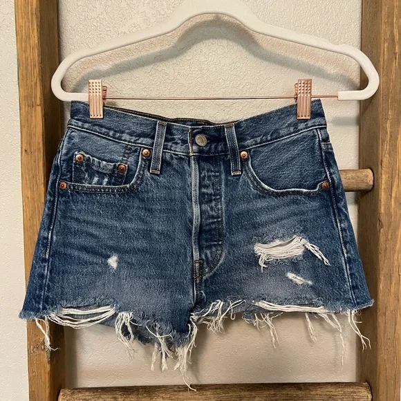Levi’s 501 High Rise Distressed Jean Shorts - Picture 2 of 4